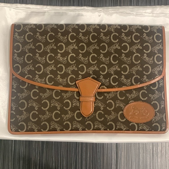 Celine - Picture 1 of 10